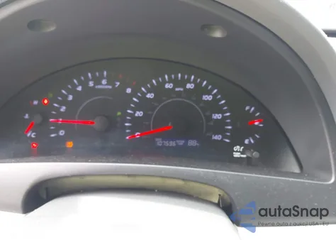 2011 Toyota Camry Le z USA, uszkodzony, nr VIN 4T1BF3EKXBU681360